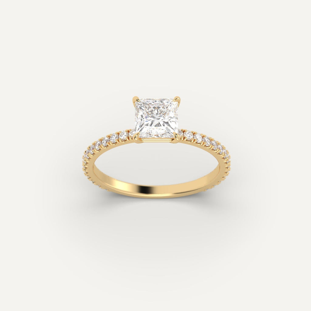 Yellow Gold 1 Carat Engagement Ring On Woman's Hand