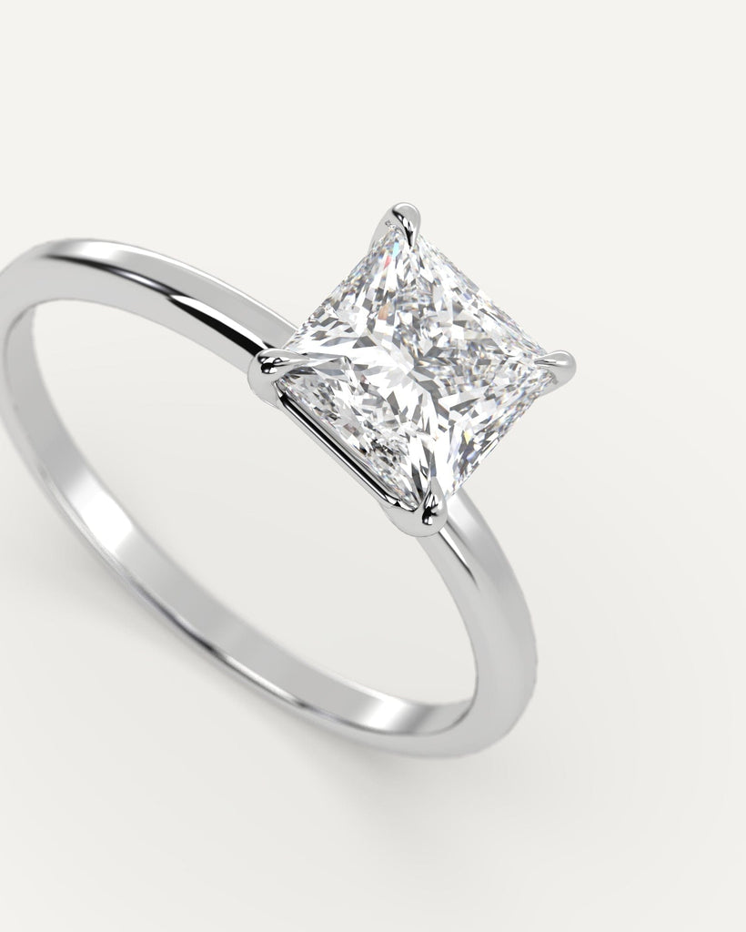 4-Prong Princess Cut Engagement Ring 1 Carat Diamond