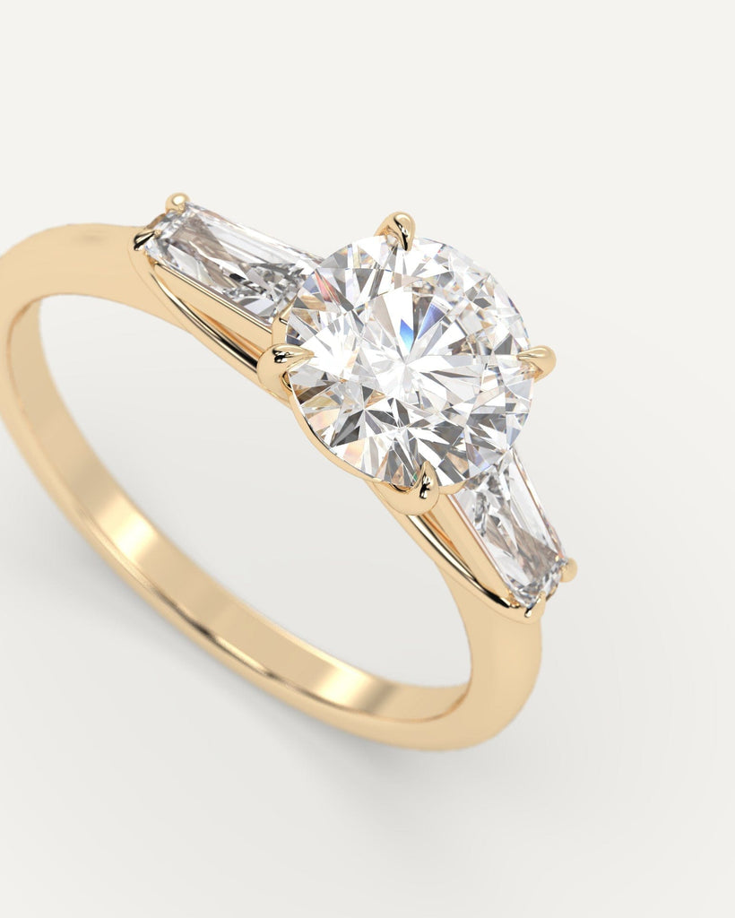 3-Stone Round Cut Engagement Ring 1 Carat Diamond