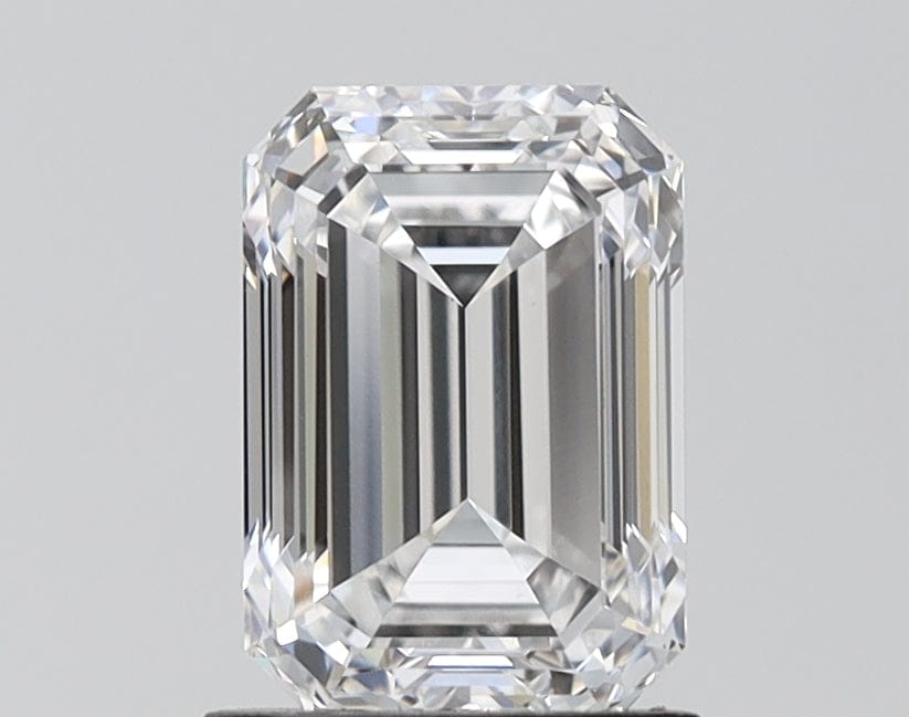 2 carat Lab Grown Diamond | Emerald D-VS1