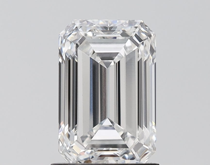 2 carat Lab Grown Diamond | Emerald E-VS1