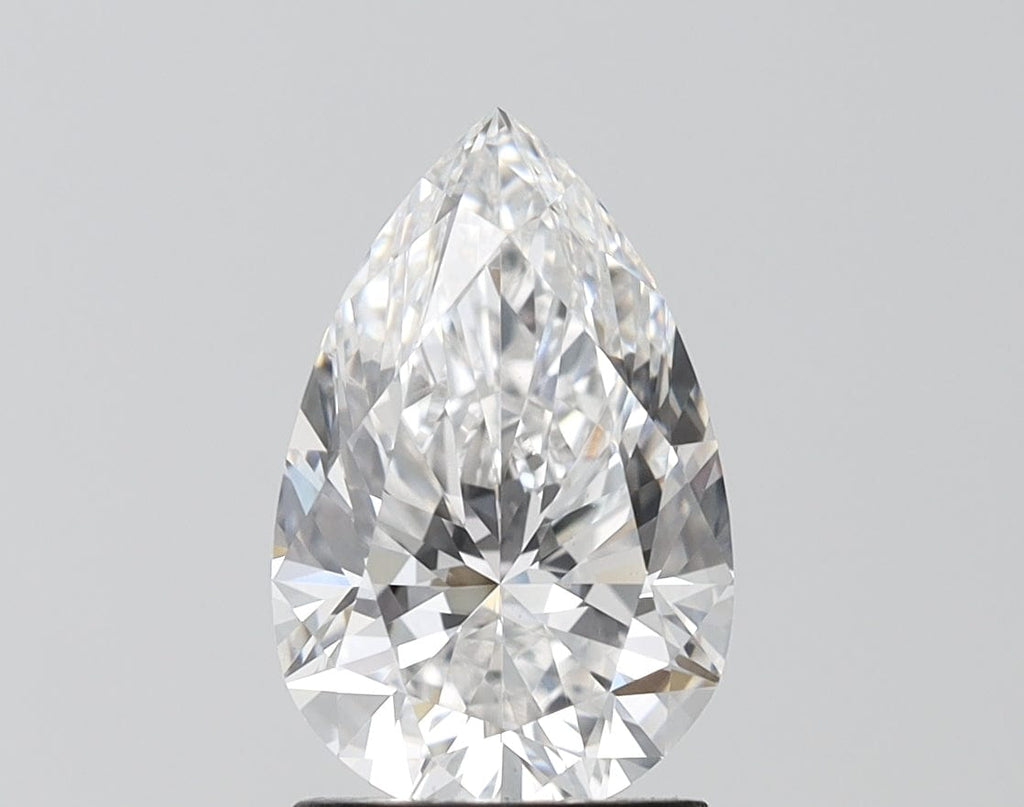 2 carat Lab Grown Diamond | Pear E-VS1