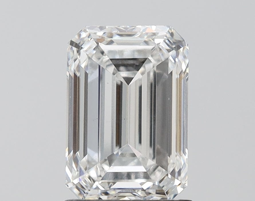 2 carat Lab Grown Diamond | Emerald E-VS1