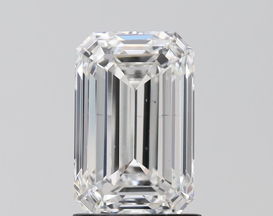 2 carat Lab Grown Diamond | Emerald F-VS2