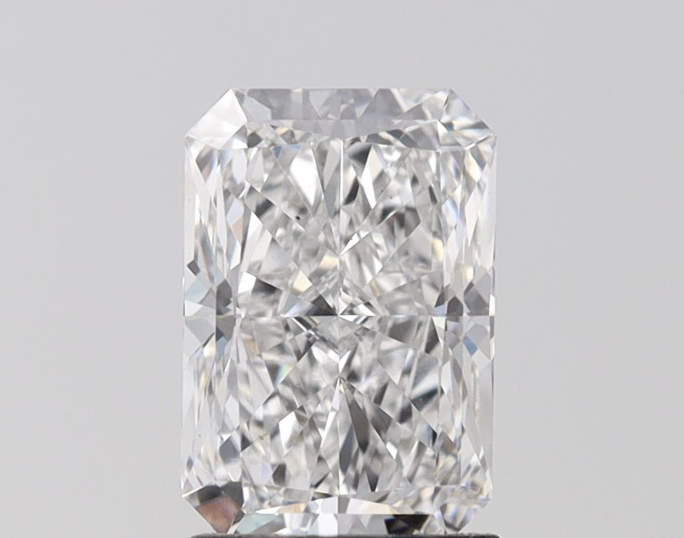 2 carat Lab Grown Diamond | Radiant F-VS2