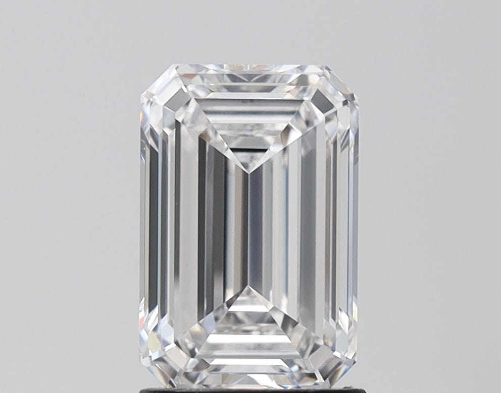 2 carat Lab Grown Diamond | Emerald E-VVS2