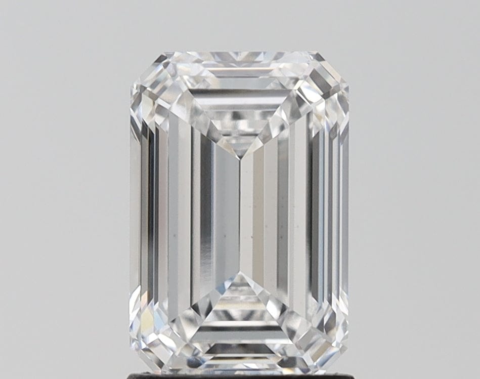 2 carat Lab Grown Diamond | Emerald E-VS1