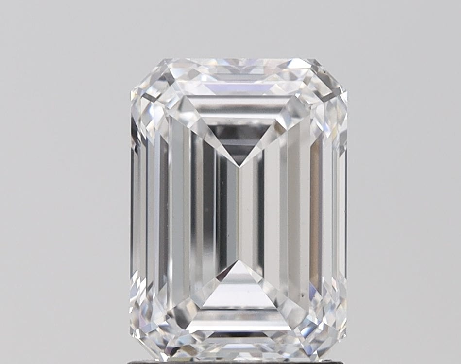 2 carat Lab Grown Diamond | Emerald D-VS1