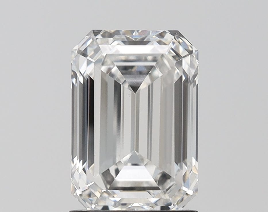 2 carat Lab Grown Diamond | Emerald F-VVS2