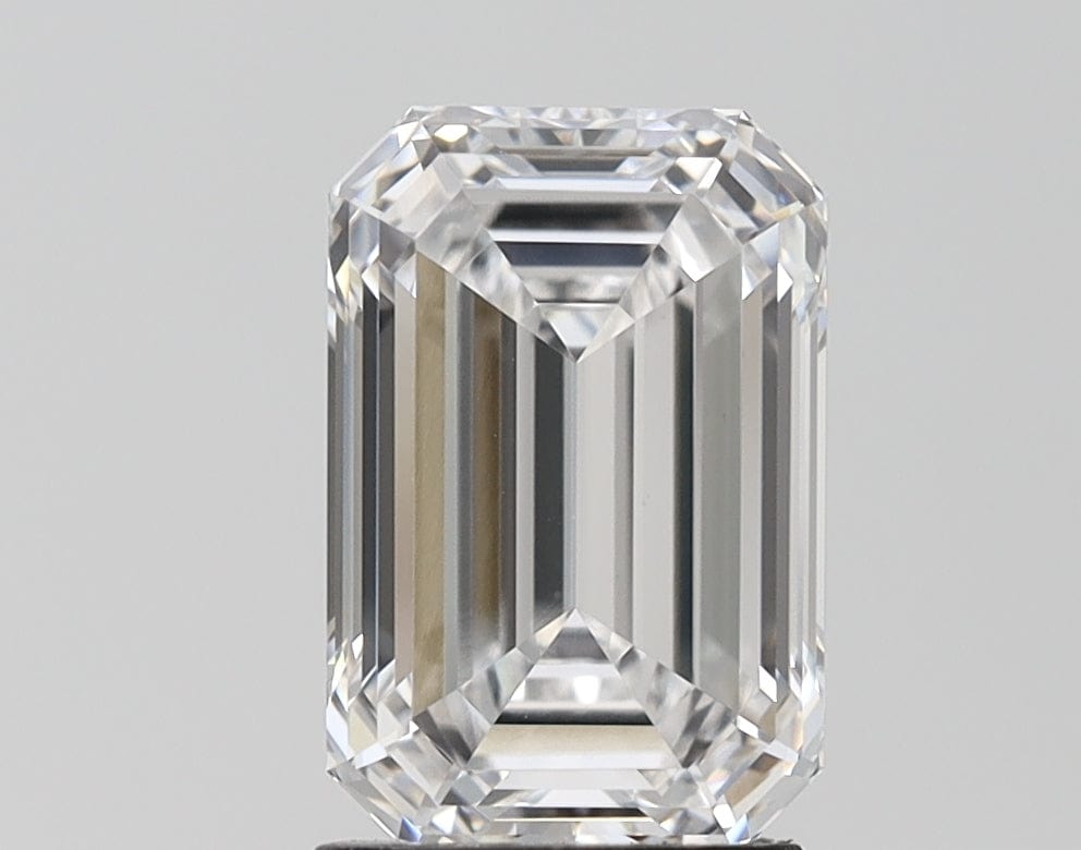 2 carat Lab Grown Diamond | Emerald E-VVS2