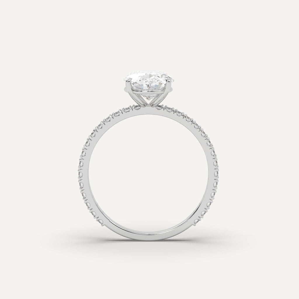 2 Carat Oval Cut Engagement Ring In Platinum