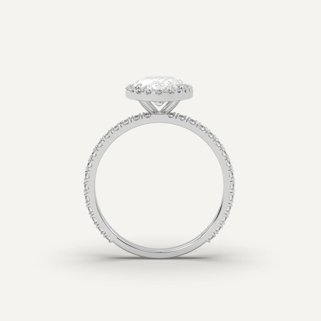 2 Carat Oval Cut Engagement Ring In Platinum